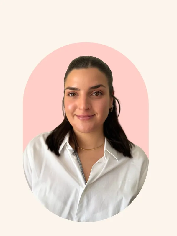 jo - creative and branding assistant